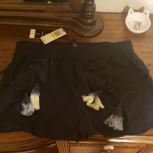 Dolce Vita Shorts sz M BNWT